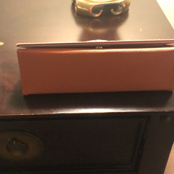 Tory Burch Eye glass case - Picture 4 of 5